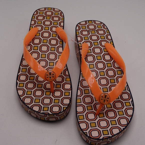 tory burch carved wedge flip flop